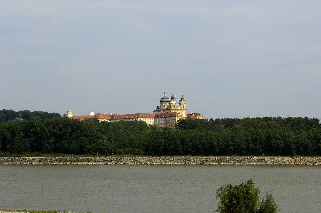 Landhotel Wachau Emmersdorf an der Donau Εξωτερικό φωτογραφία